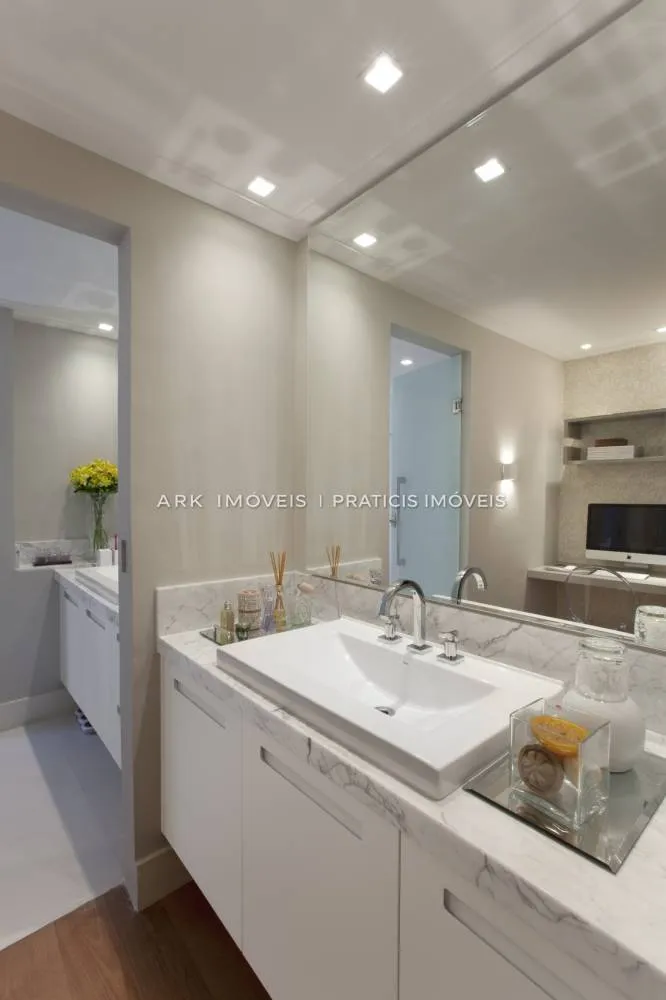 Apartamento, 3 quartos, 184 m² - Foto 4