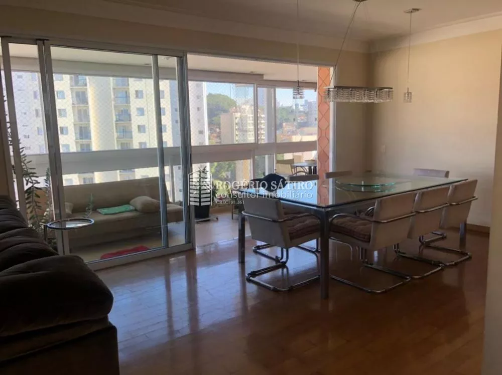 Apartamento à venda com 3 quartos, 141m² - Foto 2