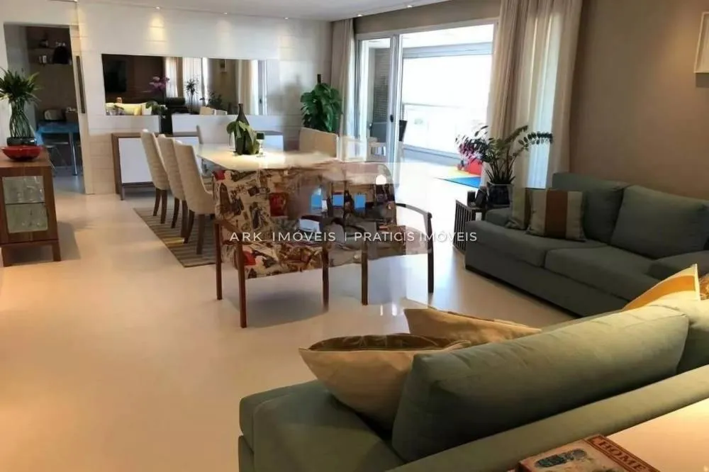 Apartamento, 3 quartos, 237 m² - Foto 2