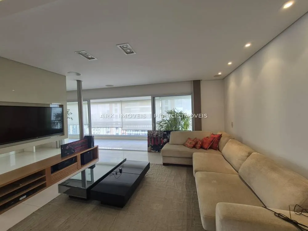 Apartamento, 3 quartos, 216 m² - Foto 9