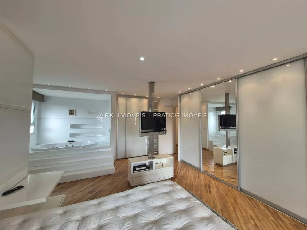 Apartamento, 3 quartos, 216 m² - Foto 6