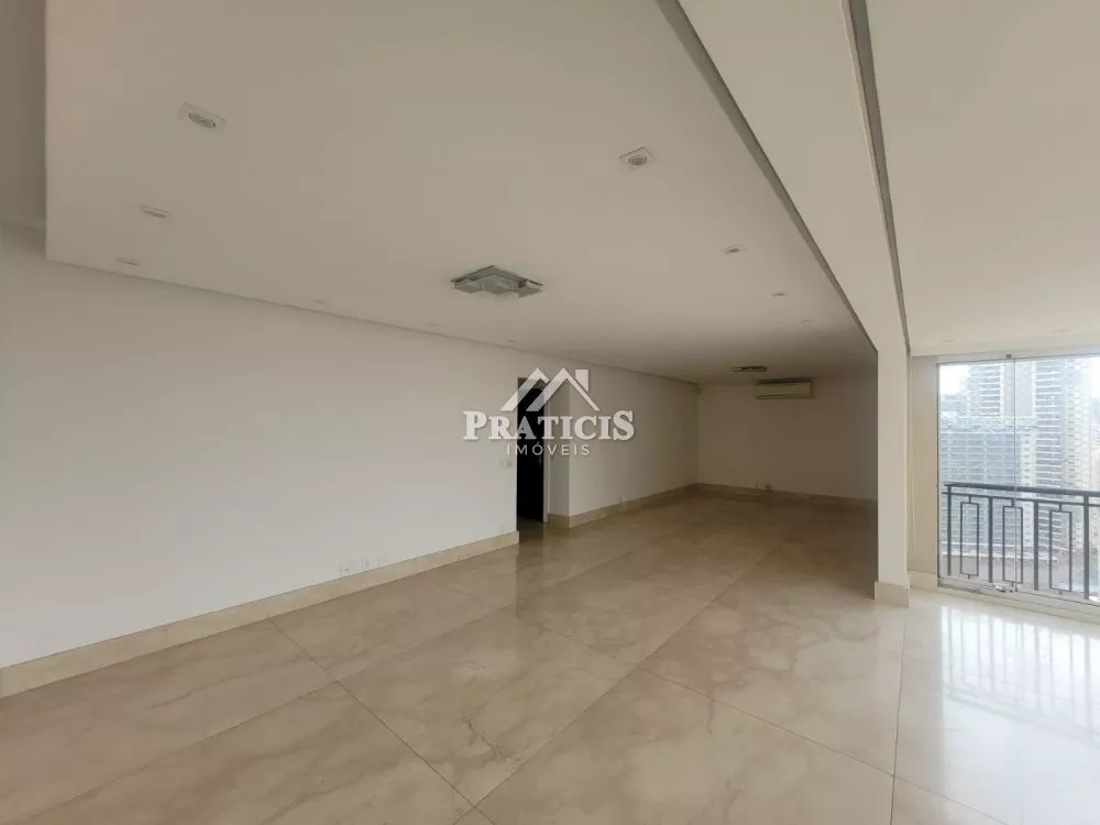 Apartamento à venda com 3 quartos, 162m² - Foto 7