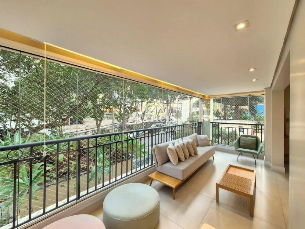 Apartamento, 3 quartos, 136 m² - Foto 1
