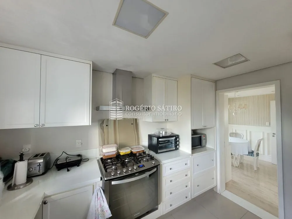 Apartamento, 3 quartos, 216 m² - Foto 11