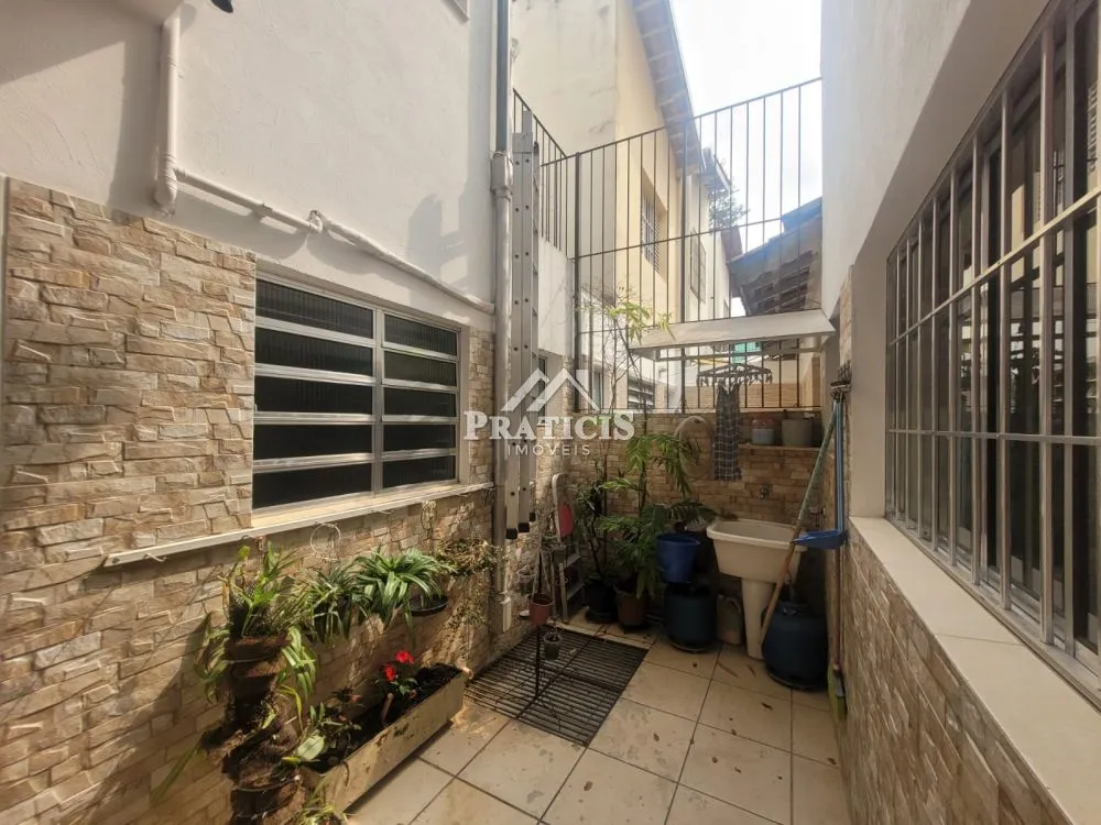 Casa, 3 quartos, 130 m² - Foto 1