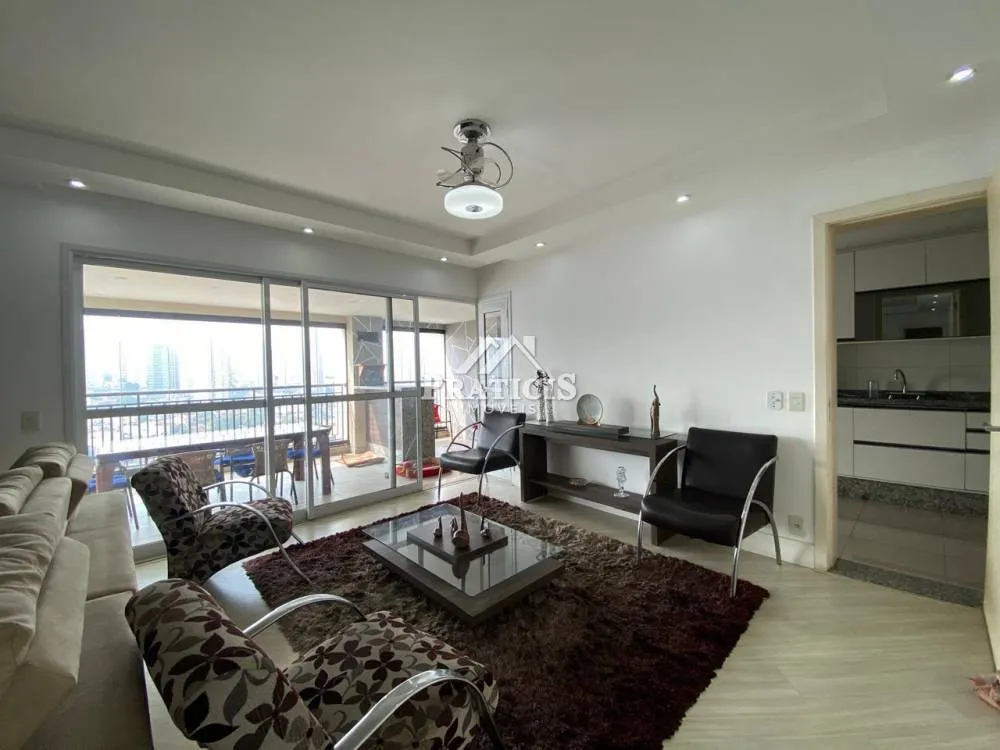 Apartamento, 3 quartos, 140 m² - Foto 1