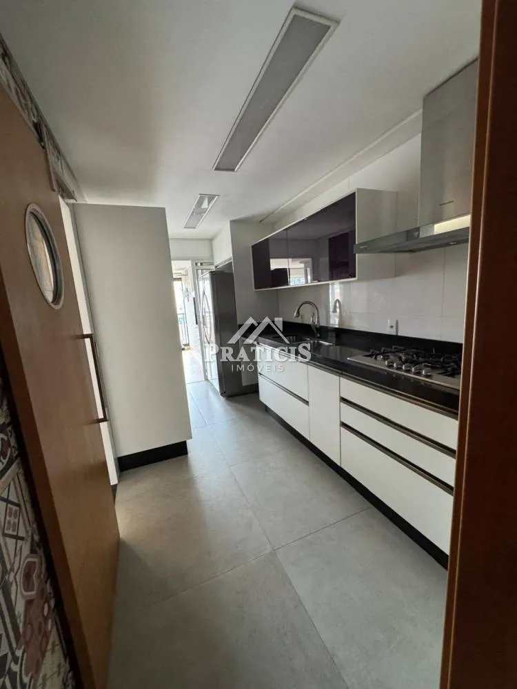 Apartamento, 3 quartos, 140 m² - Foto 3
