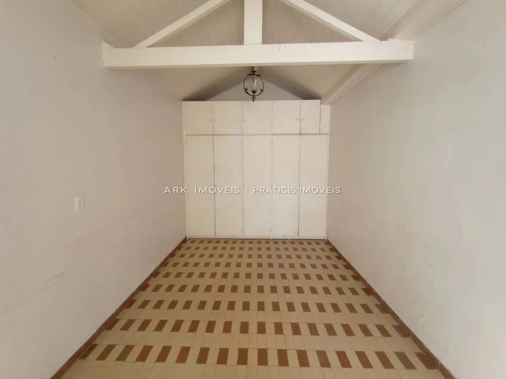 Casa, 3 quartos, 280 m² - Foto 11