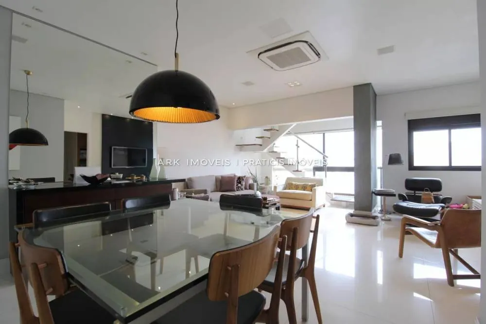 Cobertura, 3 quartos, 215 m² - Foto 3