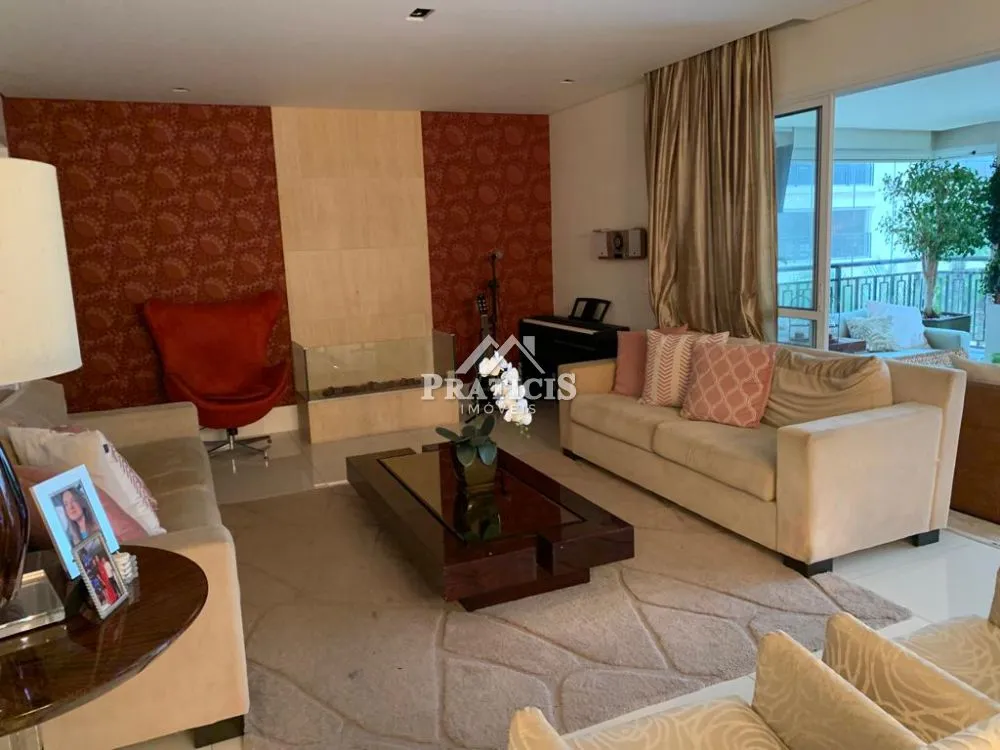 Apartamento, 3 quartos, 227 m² - Foto 2
