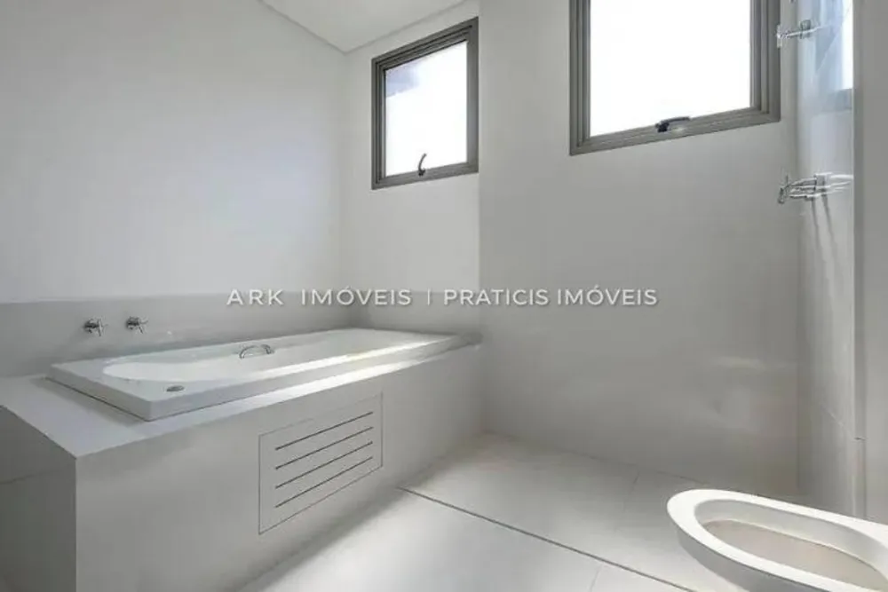 Apartamento, 4 quartos, 270 m² - Foto 3