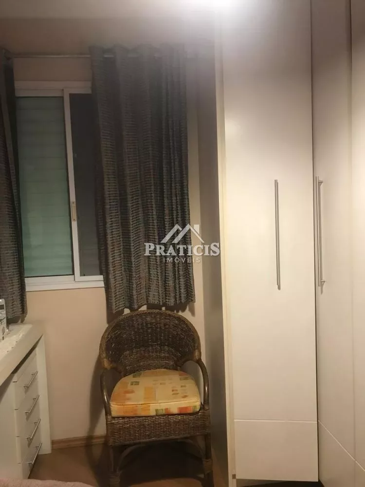 Apartamento para alugar com 3 quartos, 87m² - Foto 12