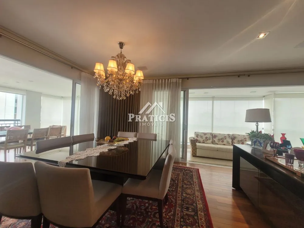 Apartamento, 3 quartos, 216 m² - Foto 11
