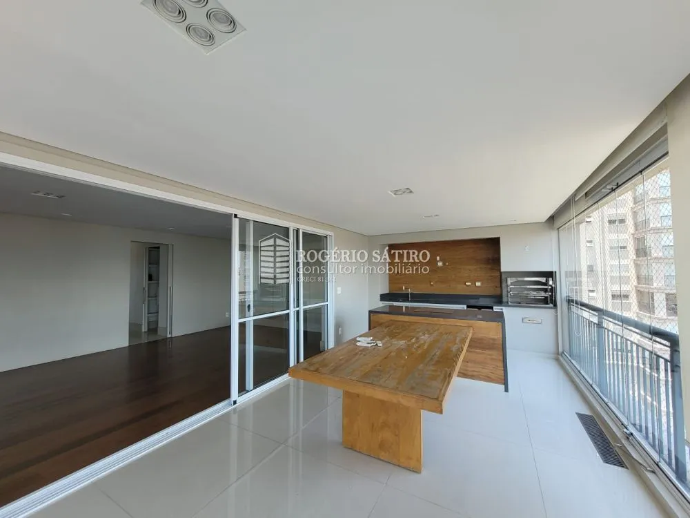 Apartamento, 4 quartos, 222 m² - Foto 2