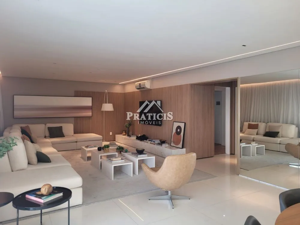 Apartamento, 3 quartos, 246 m² - Foto 2