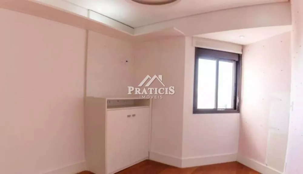 Apartamento para alugar com 3 quartos, 229m² - Foto 10