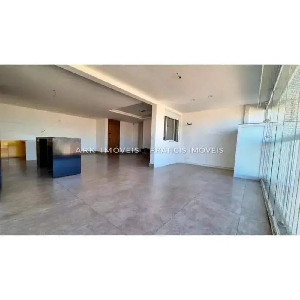 Apartamento, 3 quartos, 137 m² - Foto 1