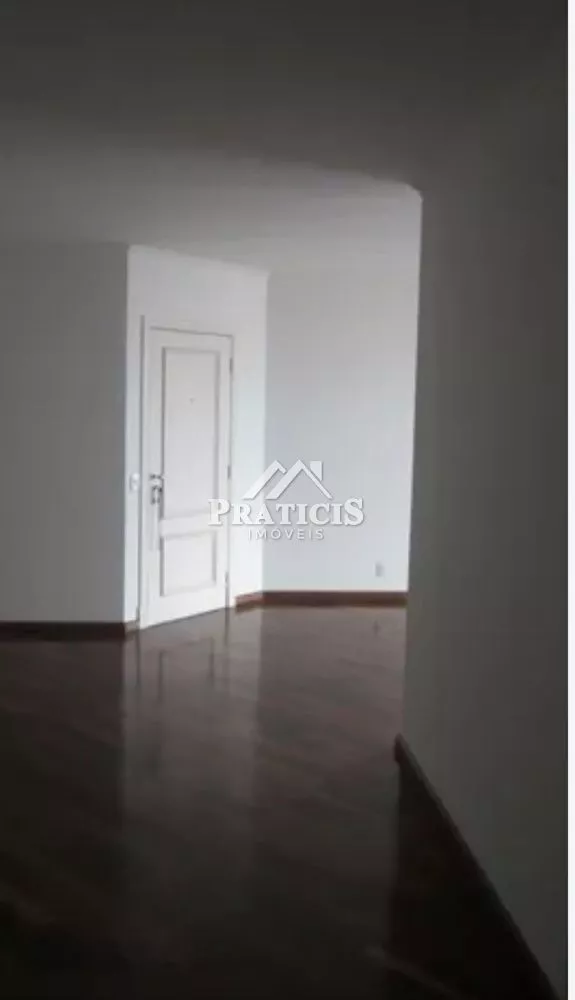 Apartamento à venda com 3 quartos, 105m² - Foto 7