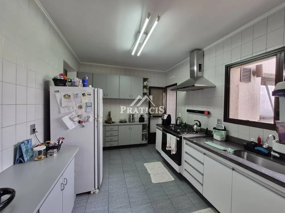 Apartamento, 3 quartos, 186 m² - Foto 3