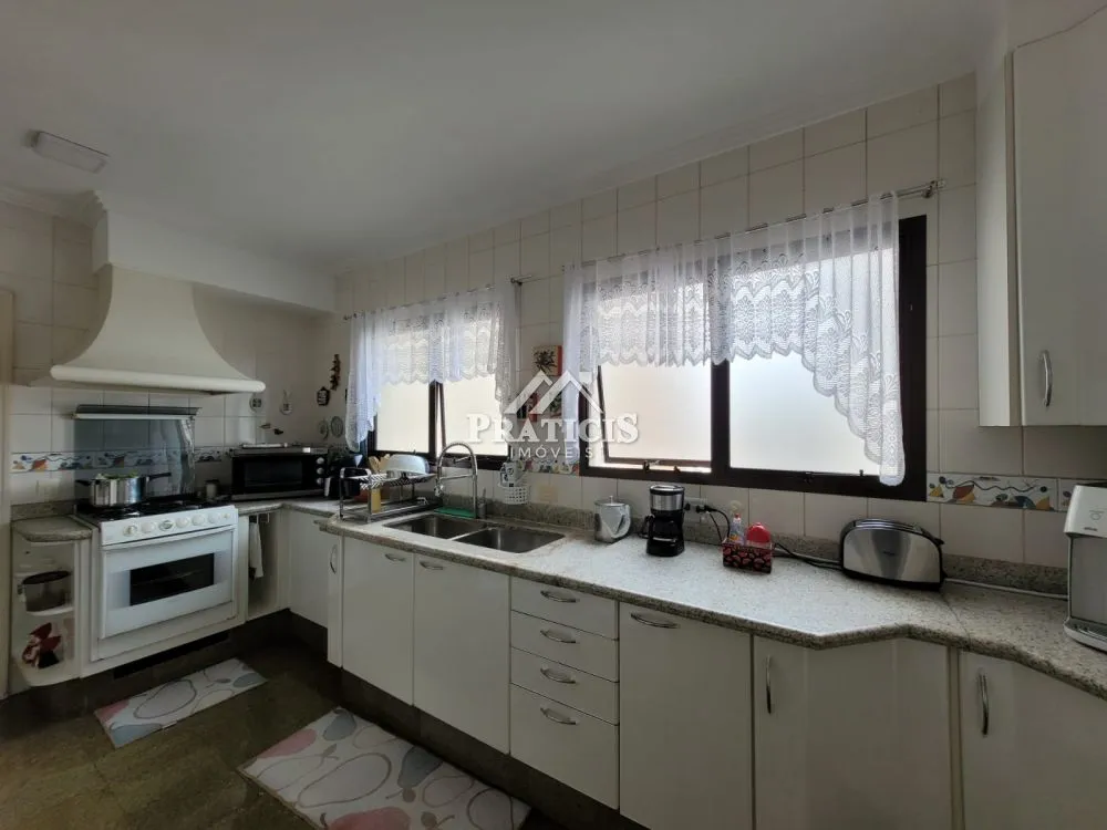 Apartamento, 4 quartos, 220 m² - Foto 2