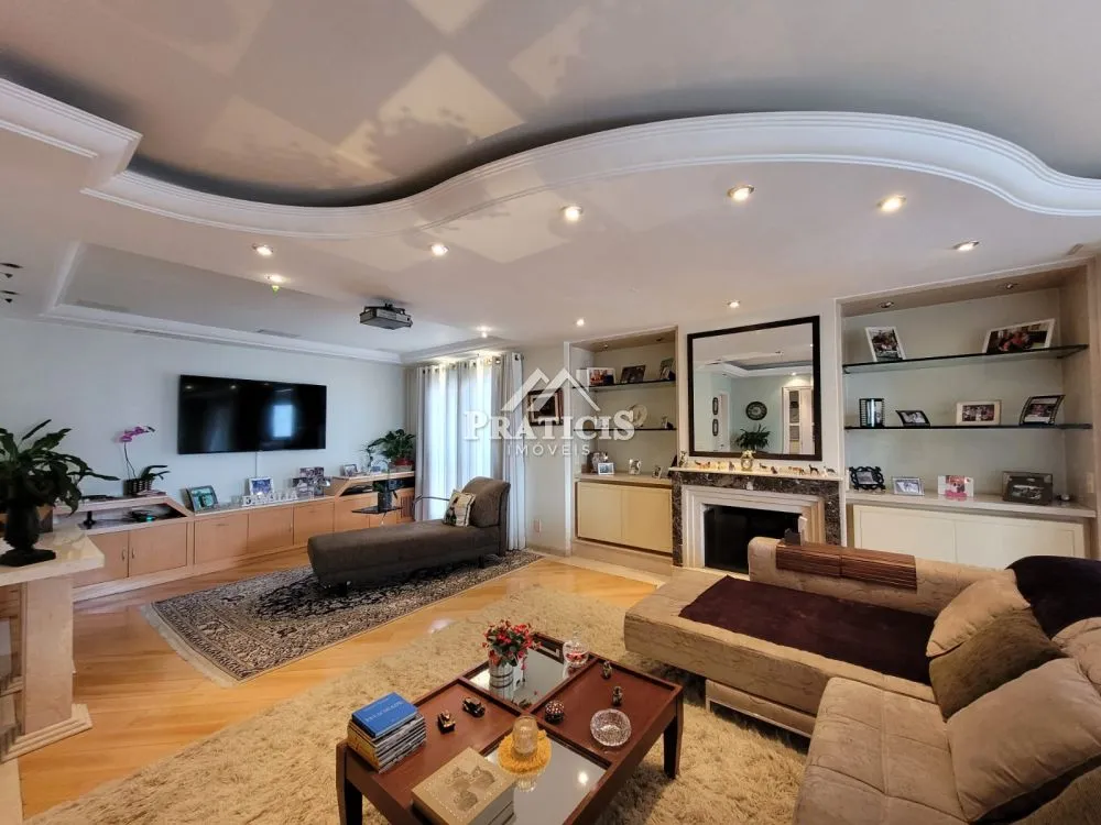 Apartamento, 4 quartos, 220 m² - Foto 1