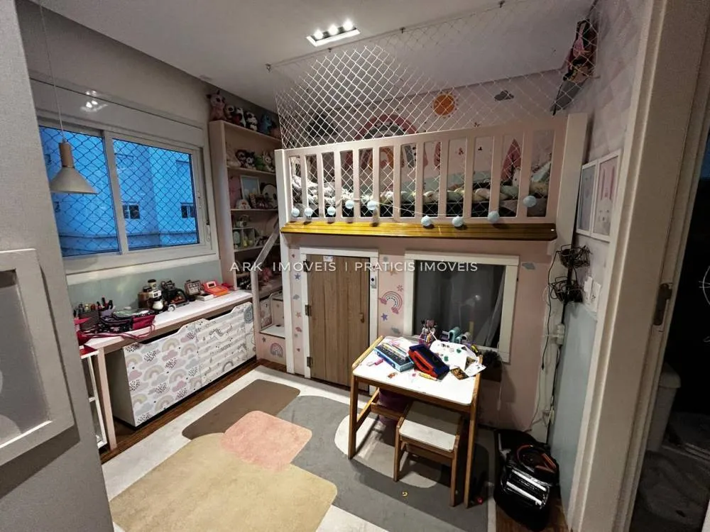 Apartamento, 3 quartos, 144 m² - Foto 1