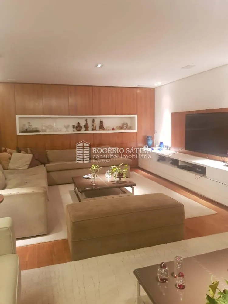 Apartamento, 3 quartos, 237 m² - Foto 1