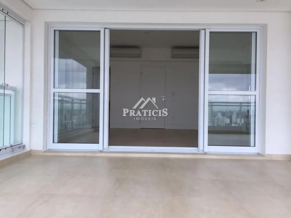 Apartamento, 3 quartos, 181 m² - Foto 2
