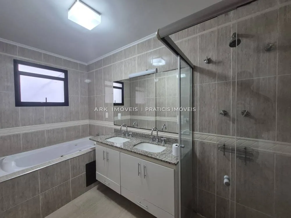 Apartamento, 3 quartos, 135 m² - Foto 2