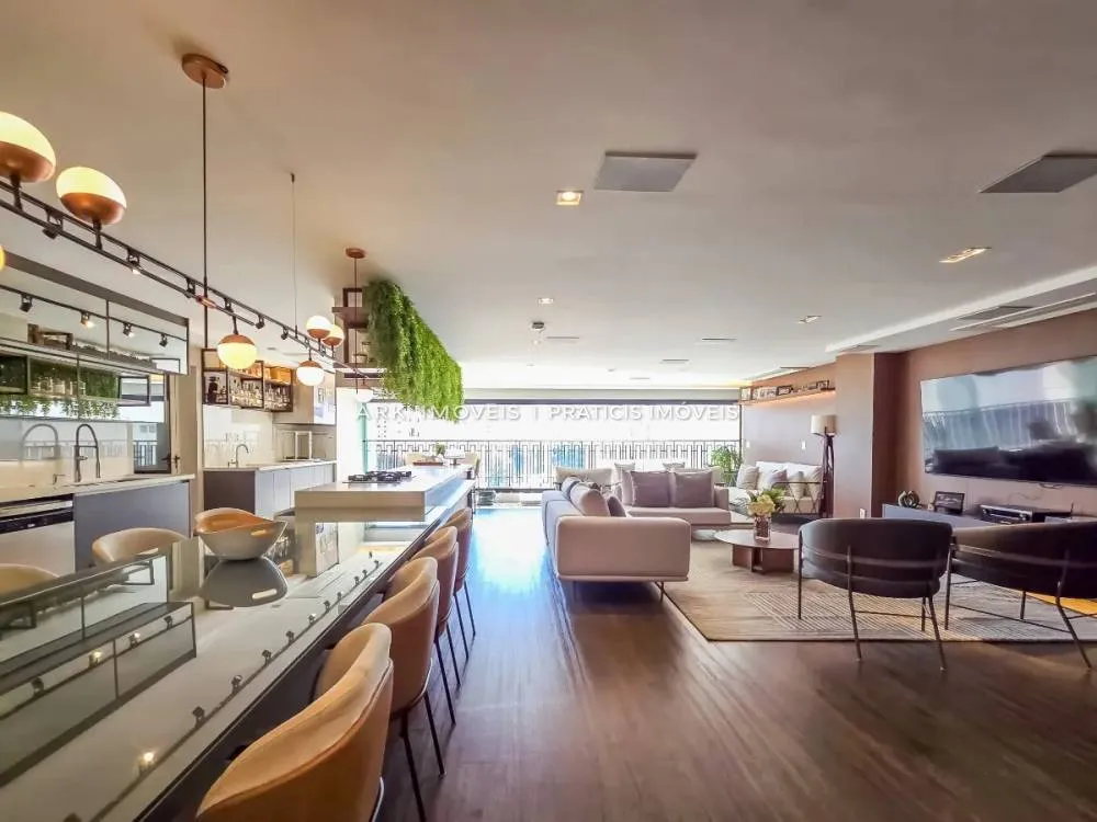 Apartamento, 3 quartos, 206 m² - Foto 1