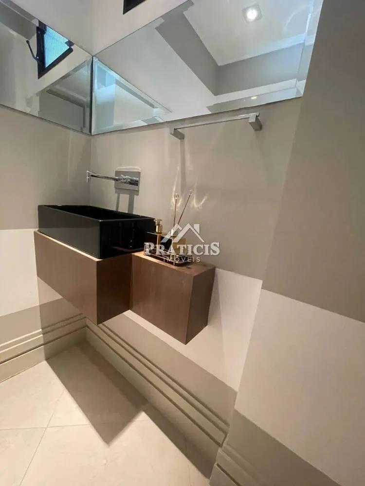 Apartamento, 3 quartos, 120 m² - Foto 1