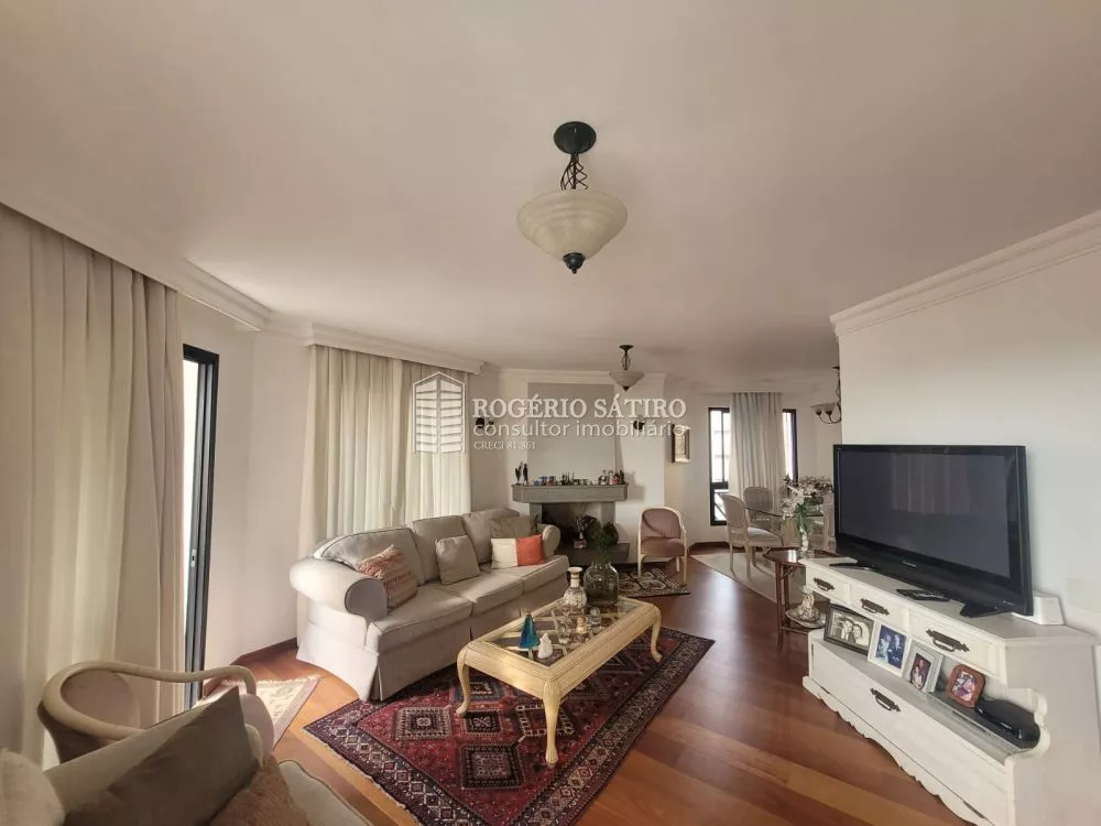 Apartamento à venda com 4 quartos, 180m² - Foto 2