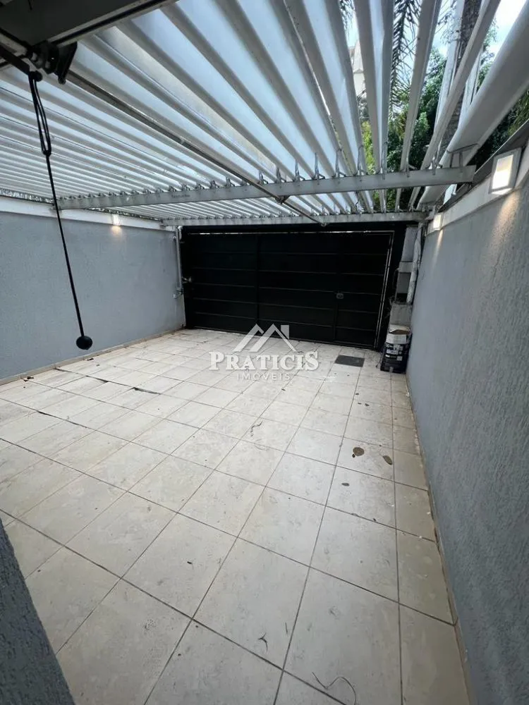 Casa, 3 quartos, 196 m² - Foto 2