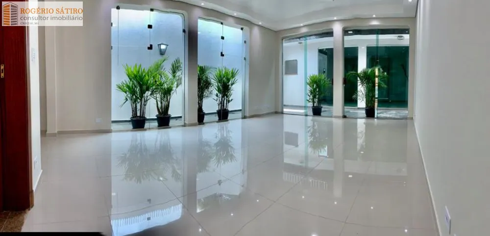 Sobrado, 4 quartos, 271 m² - Foto 1