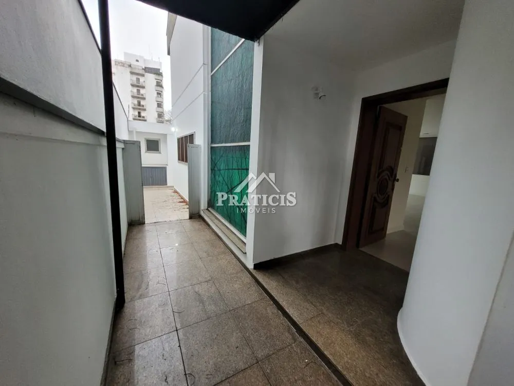 Casa, 4 quartos, 330 m² - Foto 3