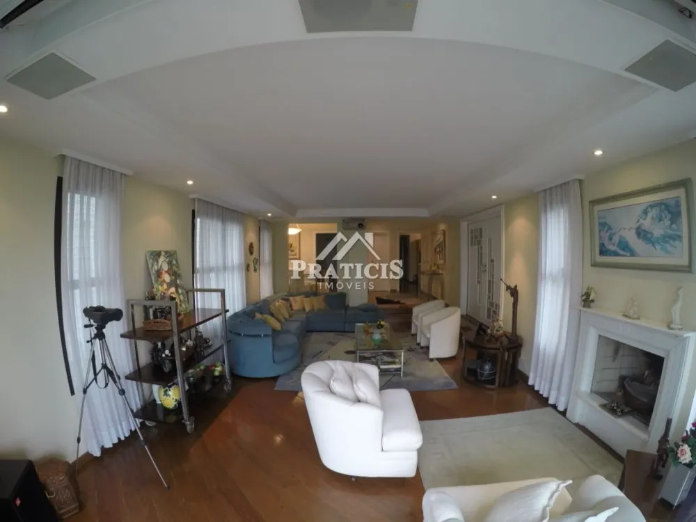 Apartamento, 4 quartos, 225 m² - Foto 1