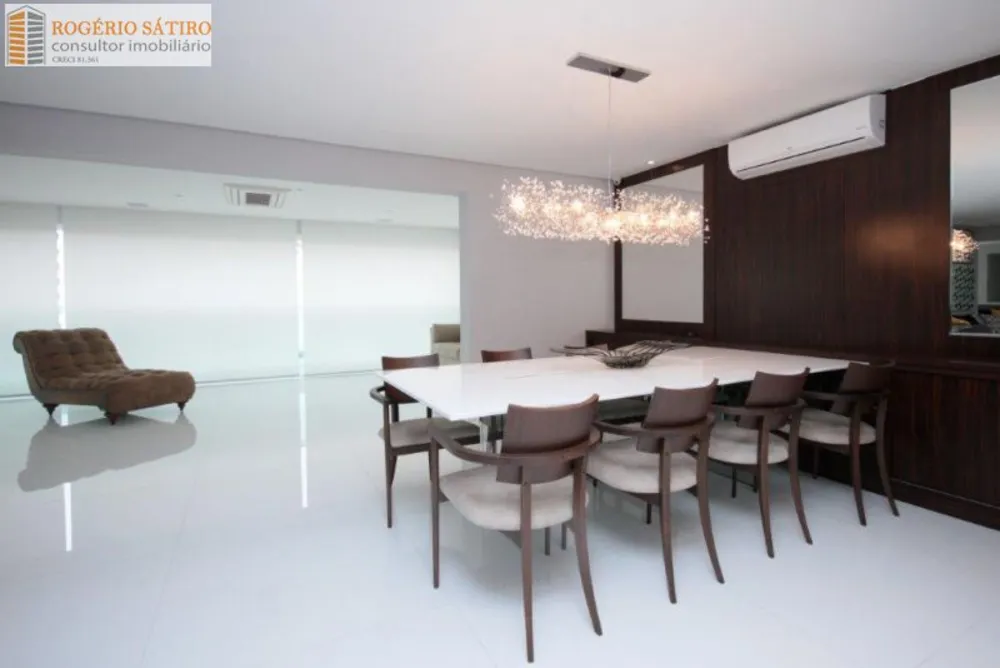Apartamento, 3 quartos, 268 m² - Foto 1