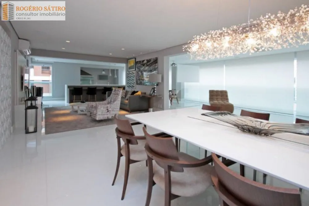 Apartamento, 3 quartos, 268 m² - Foto 2