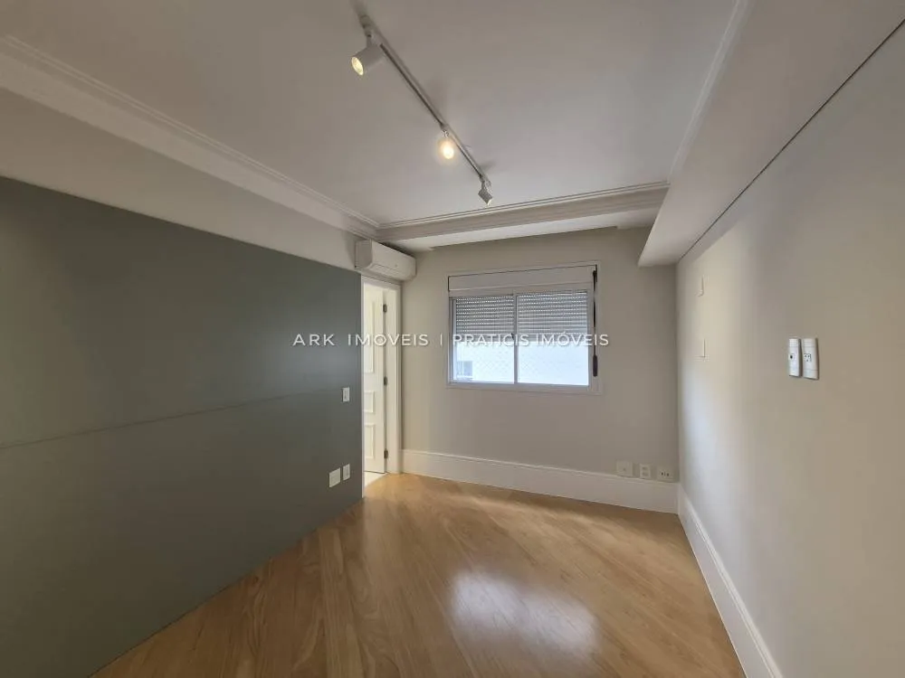 Apartamento, 4 quartos, 222 m² - Foto 3