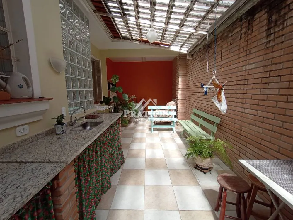 Casa, 3 quartos, 250 m² - Foto 9