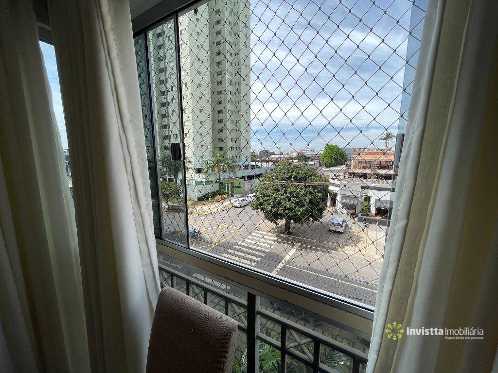 Apartamento à venda com 3 quartos, 65m² - Foto 4