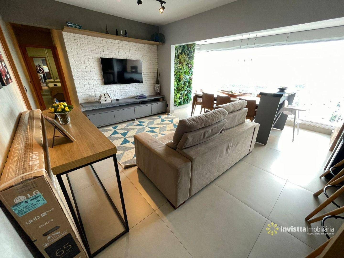 Apartamento à venda com 3 quartos, 97m² - Foto 12