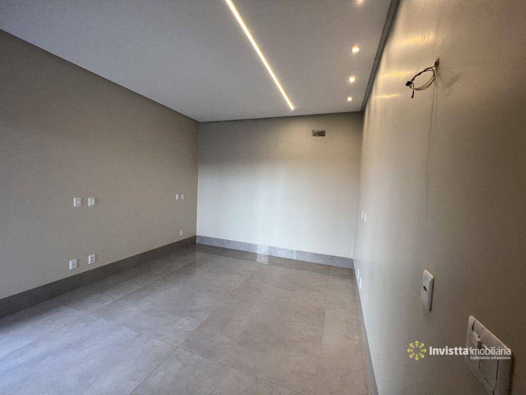 Sobrado à venda com 4 quartos, 285m² - Foto 7