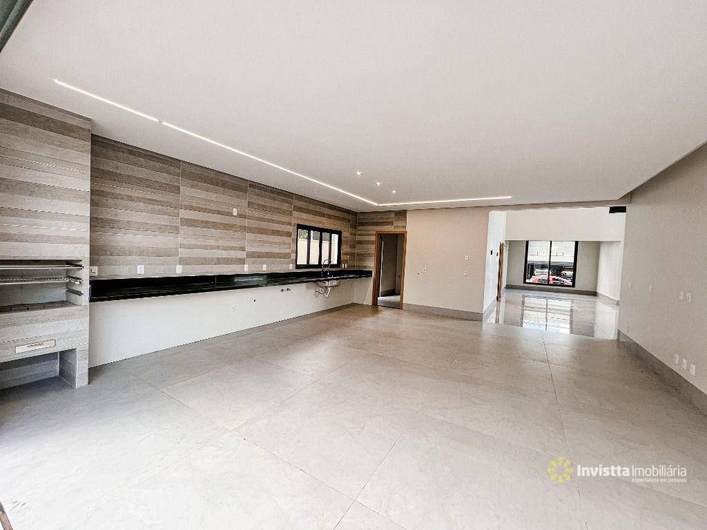 Sobrado à venda com 4 quartos, 285m² - Foto 8