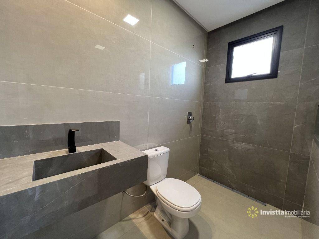 Sobrado à venda com 4 quartos, 285m² - Foto 14