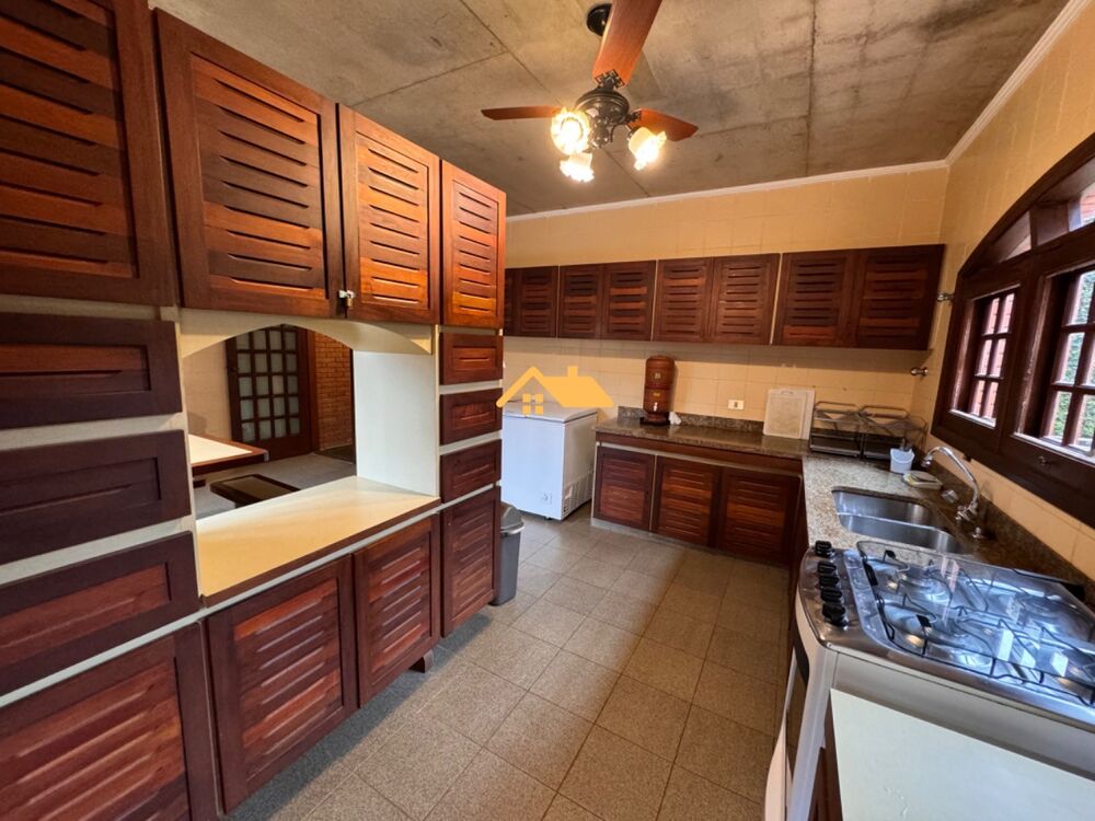 Casa para lancamento com 5 quartos, 200m² - Foto 4