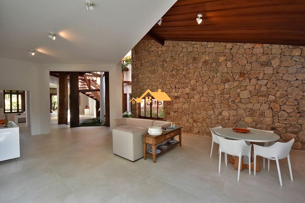 Casa, 7 quartos, 1000 m² - Foto 1