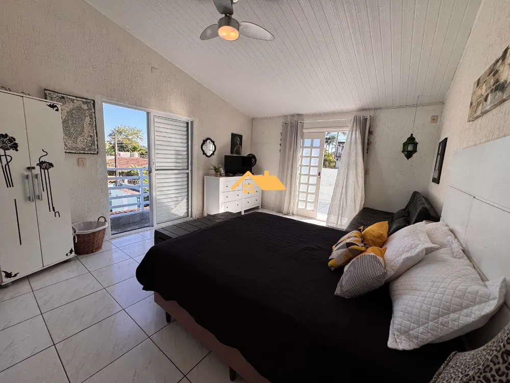 Casa, 4 quartos, 219 m² - Foto 15