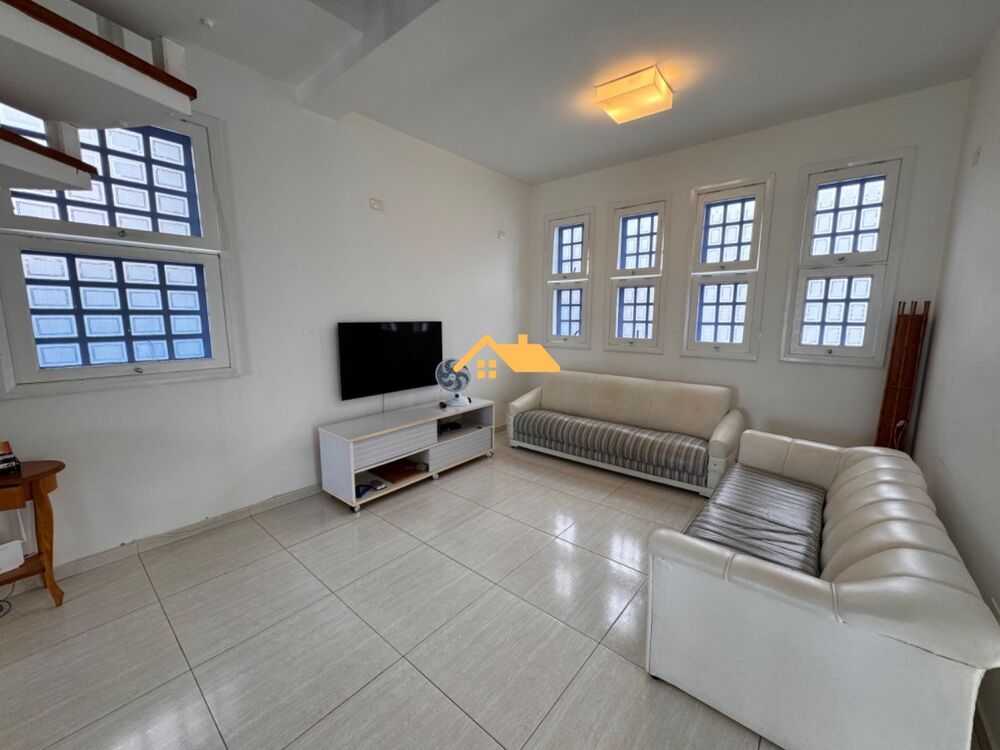 Casa, 4 quartos, 200 m² - Foto 2