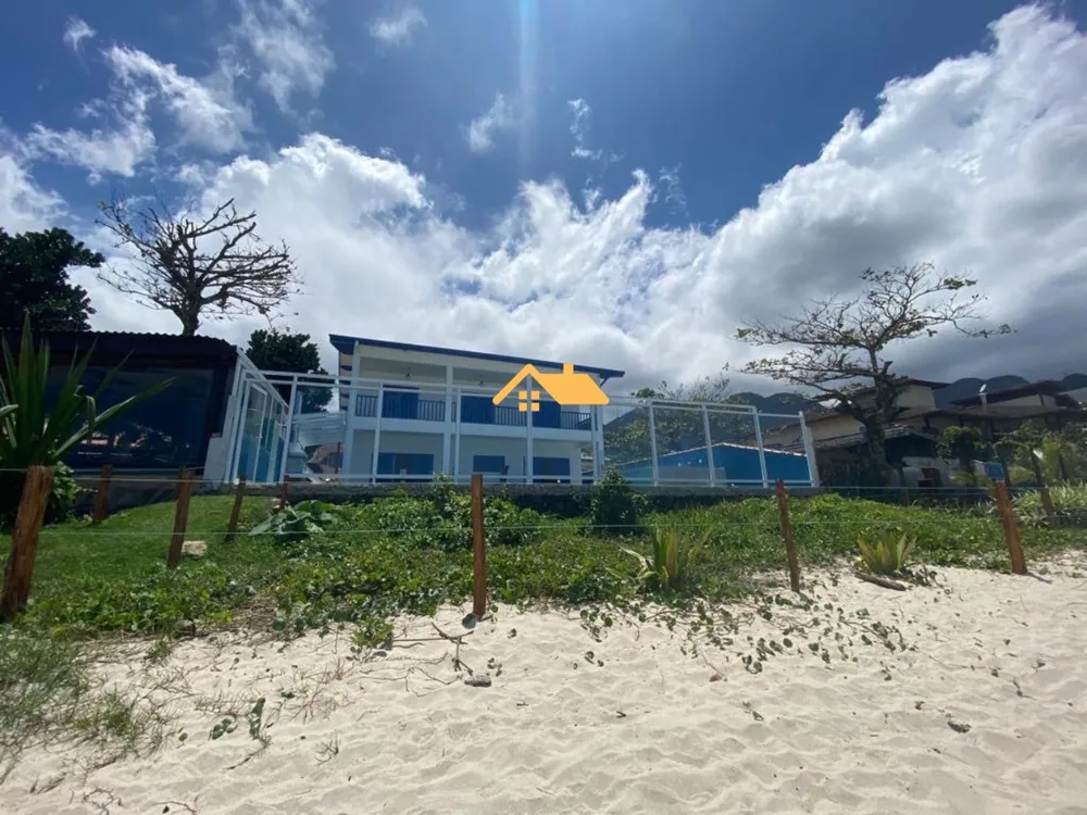 Casa, 4 quartos, 200 m² - Foto 1